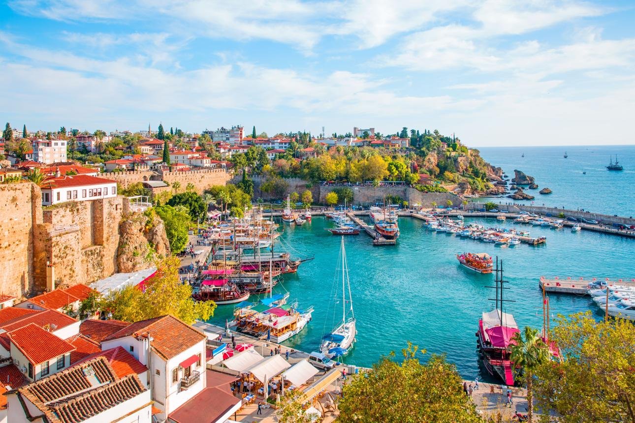 Turkey Tour Package – Istanbul, Cappadocia & Antalya